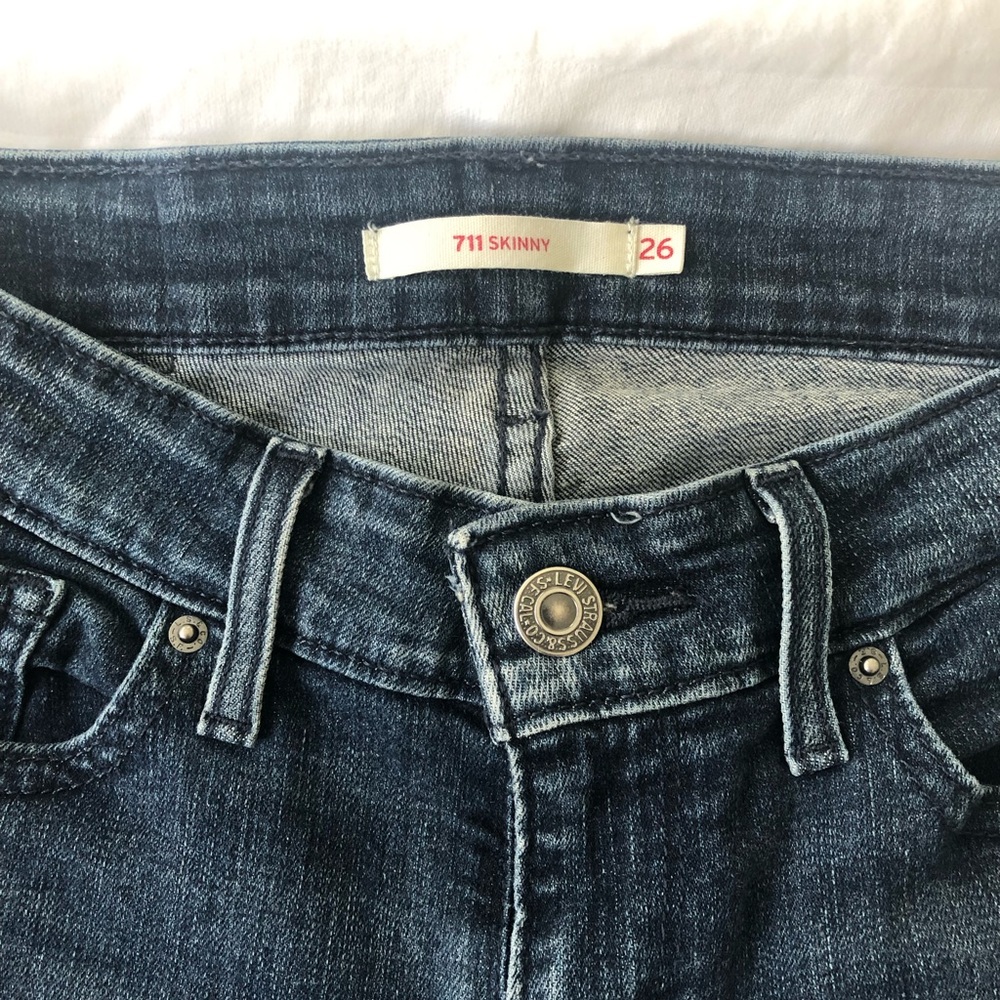 Levi’s 711 Skinny jean (runs small)